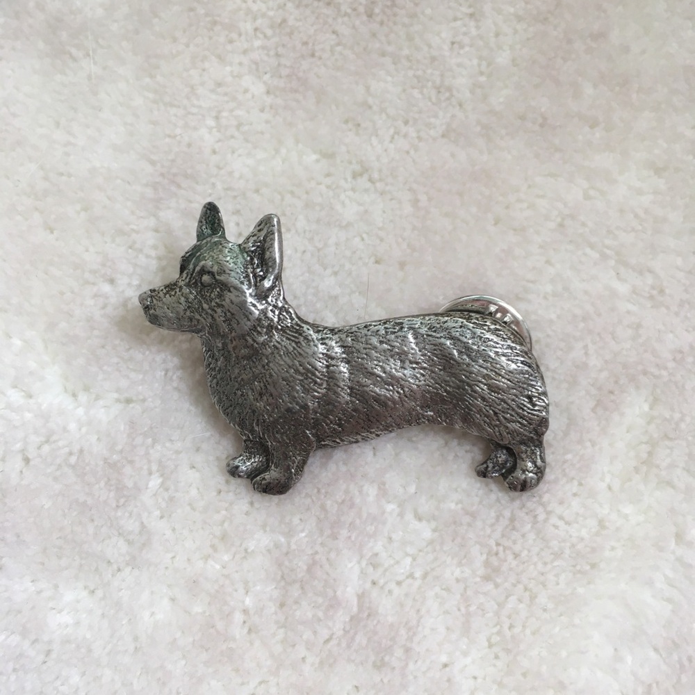 1999 GG Harris Fine Pewter Corgi Pin Brooch - Women’s Jewelry